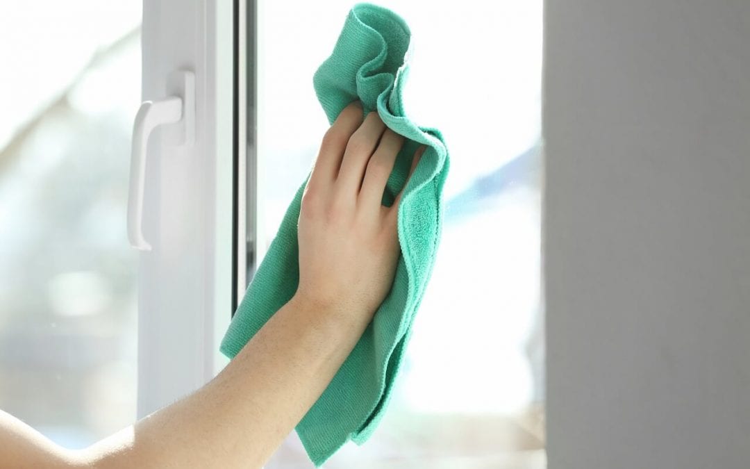 homemade cleaning products are great for windows